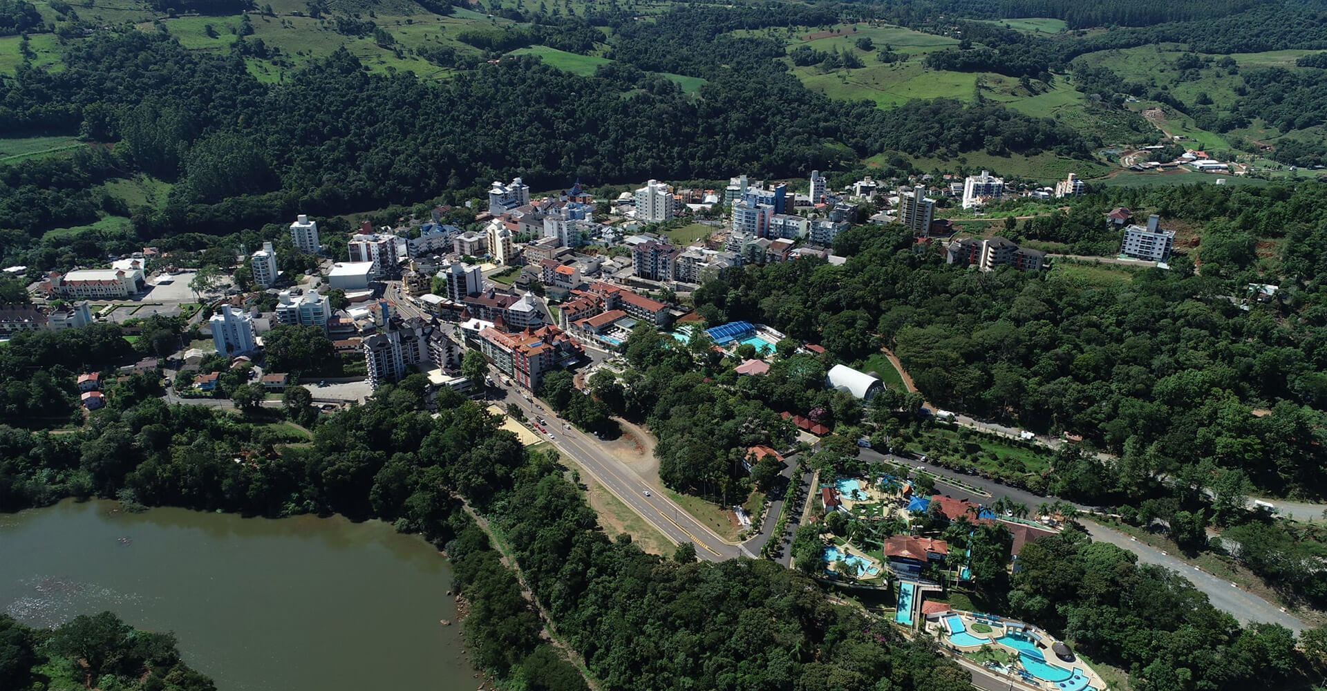 Piratuba Viajar Faz Bem SBTUR Clube